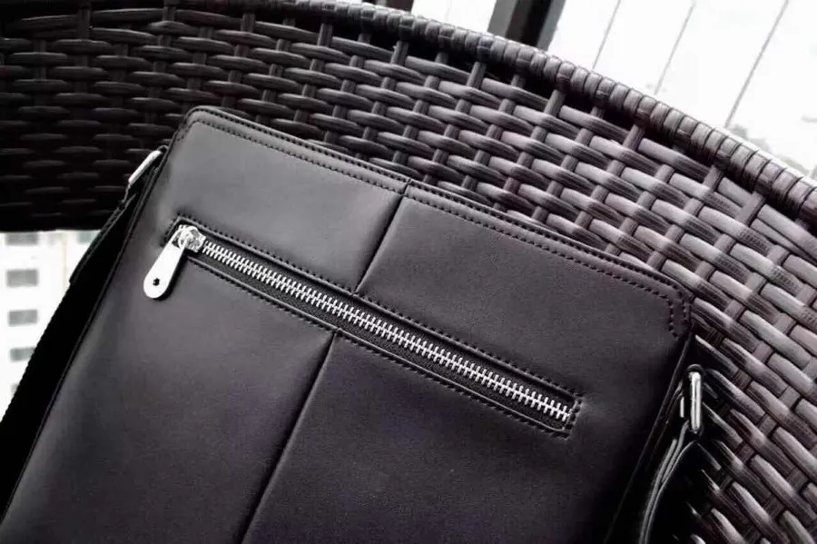 022-2 Crossbody Bag Leather [2431a4] view 5