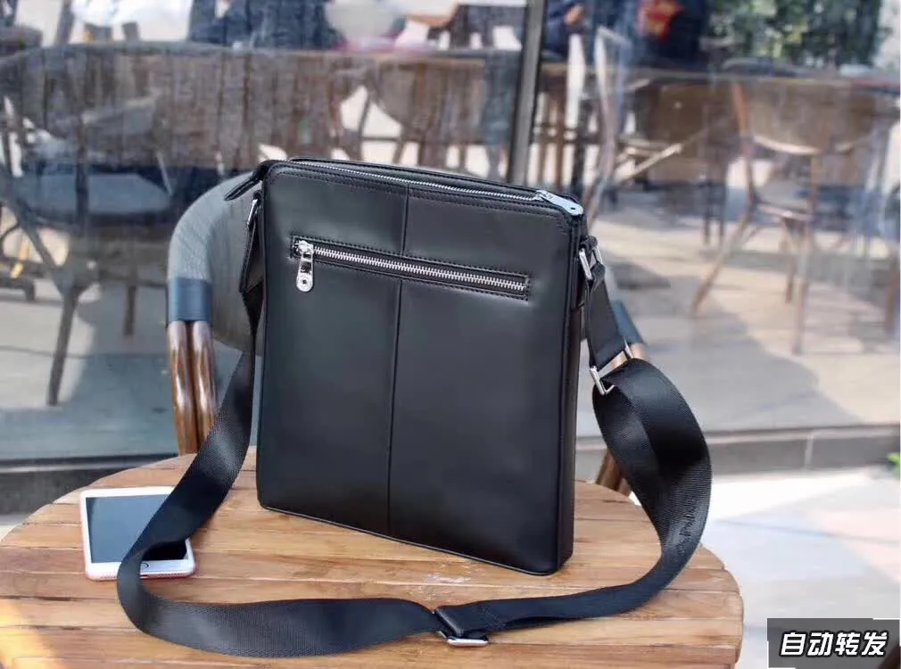 022-2 Crossbody Bag Leather view 2