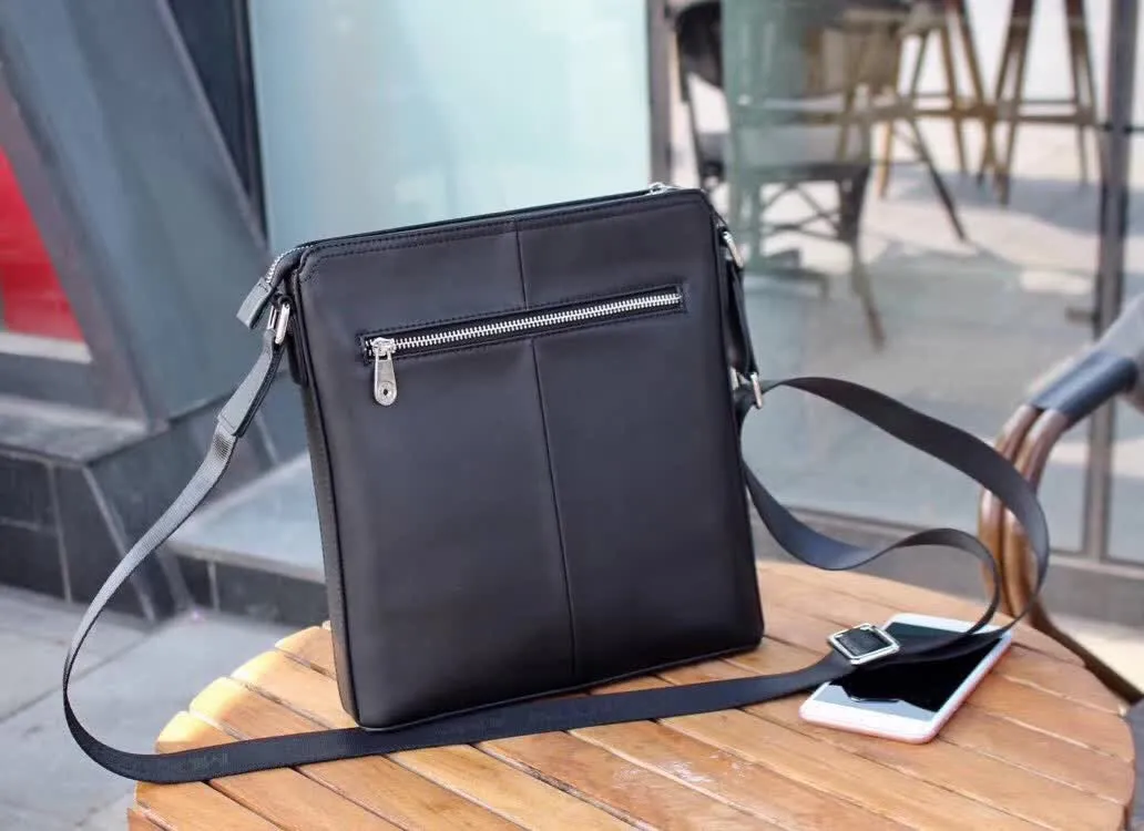 022-2 Crossbody Bag Leather view 4