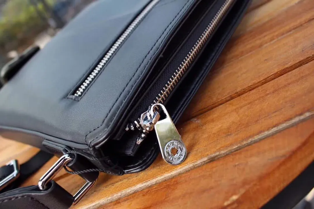 022-2 Crossbody Bag Leather view 7