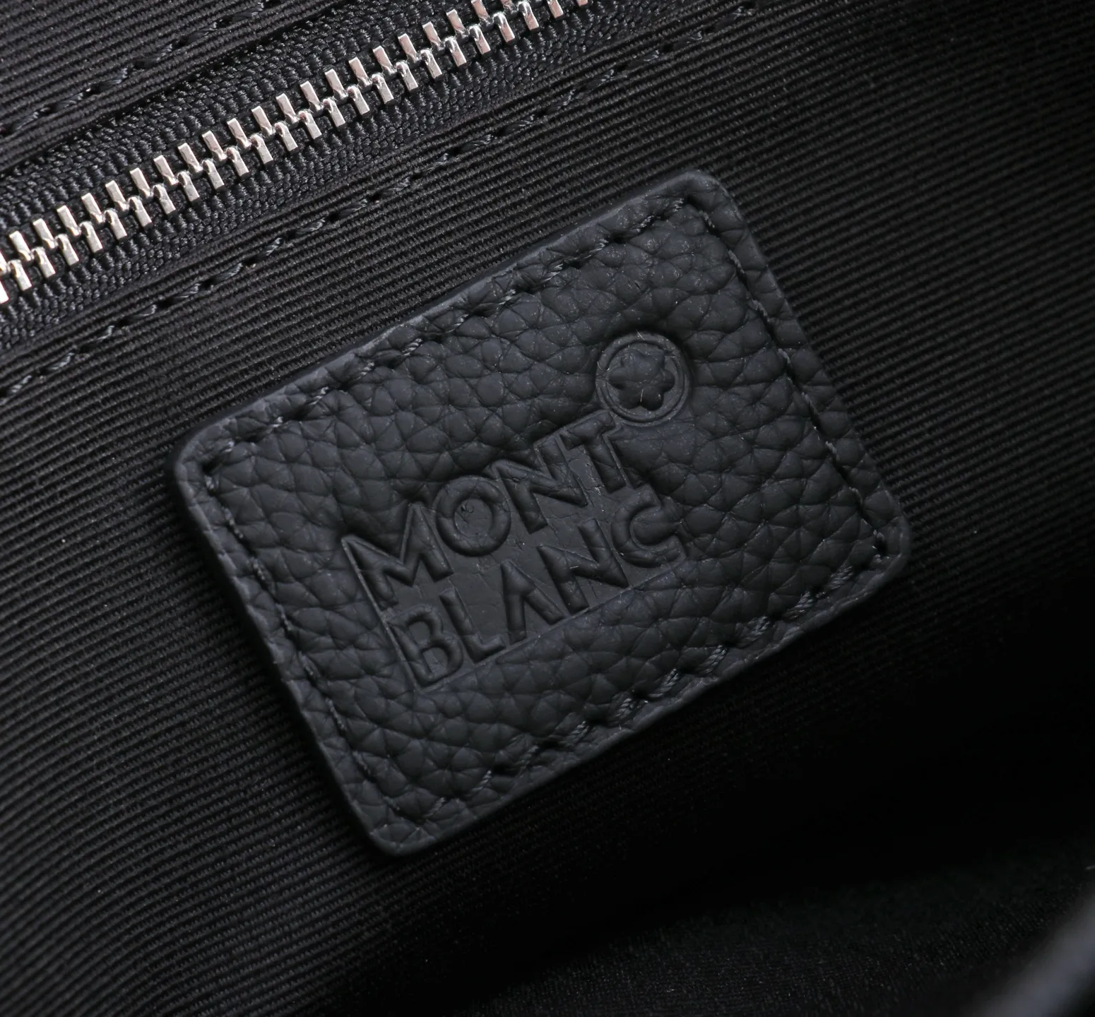 1109 Leather Card Slot Bag view 8
