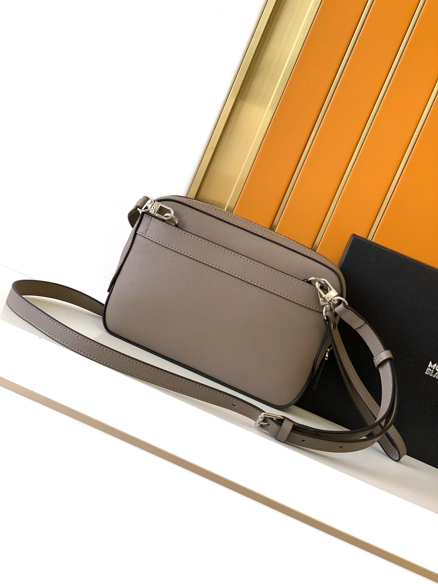 130308 Convertible Pouch Khaki view 3