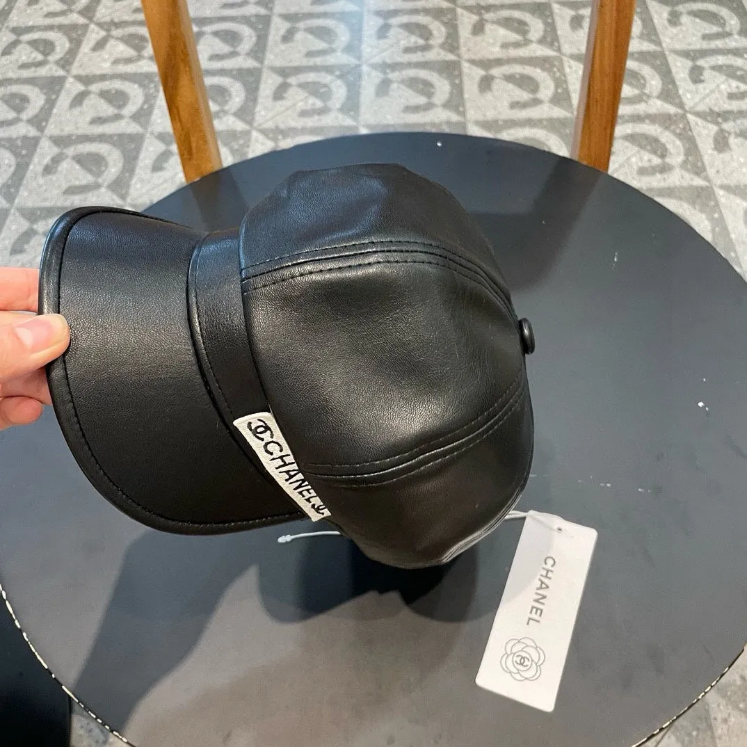 Baker Boy Cap In Tortilla Brown Calfskin 419446 view 3