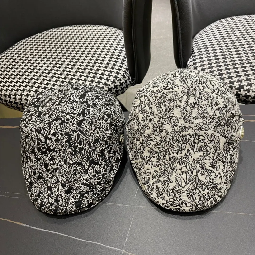Baker Boy Cap In White Mix Black Fabric 431518 view 8
