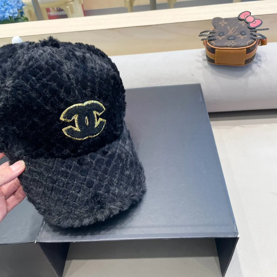 Baseball Cap In Black Fleece 431371 view 4
