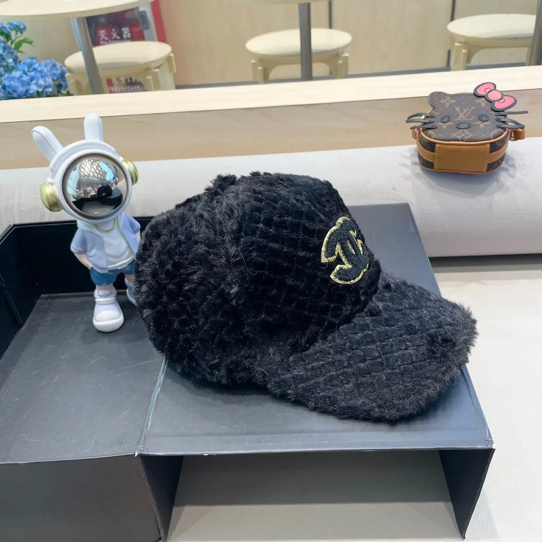 Baseball Cap In Black Fleece 431371 view 5
