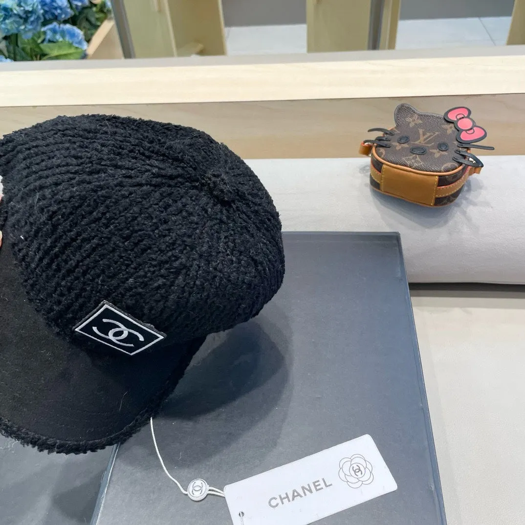 Baseball Cap In Black Shearling 422433 view 5