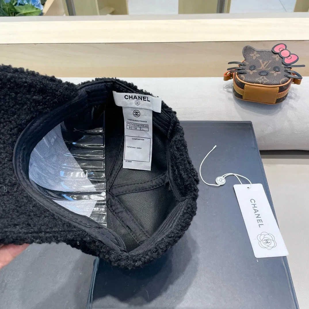 Baseball Hat In Black Lamb Fur 424253 view 7