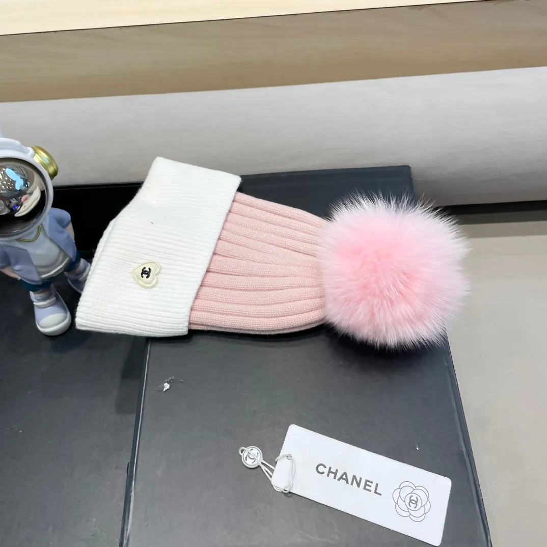 Beanie Hat In Baby Pink Mix White Wool 421051 view 4