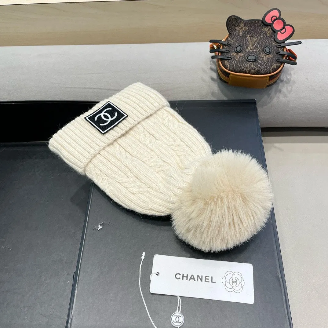 Beanie Hat In Beige Wool 422178 view 3