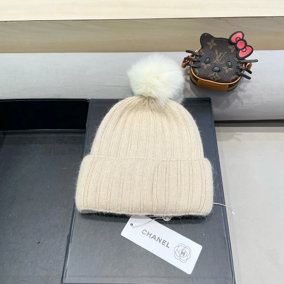 Beanie Hat In Bisque Beige Wool 426236 view 4