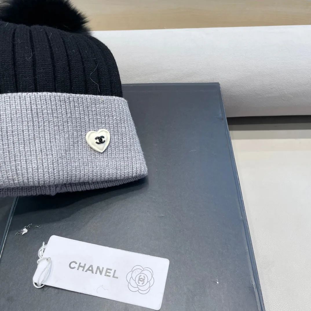 Beanie Hat In Black Mix Light Gray Wool 421050 view 7