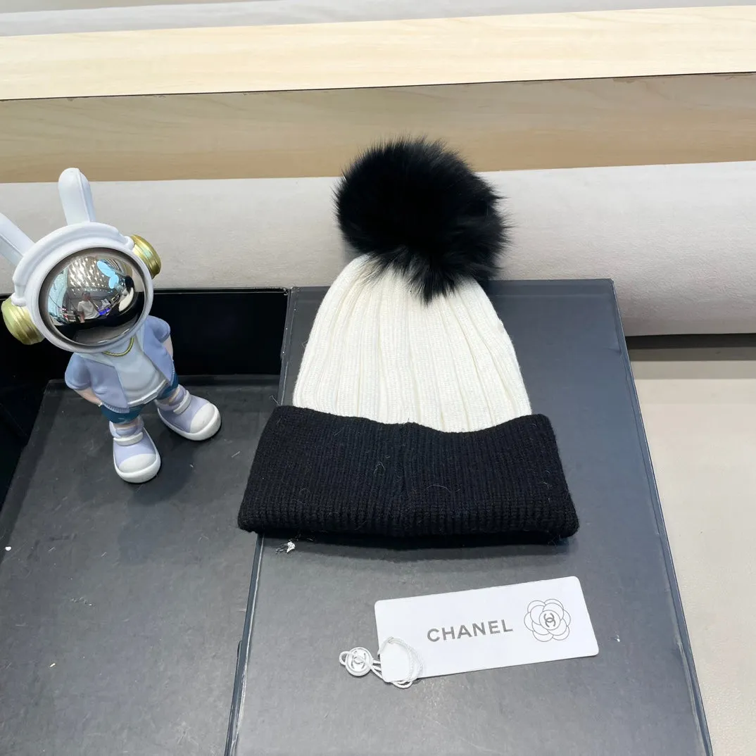 Beanie Hat In Black Mix White Wool 421053 view 2