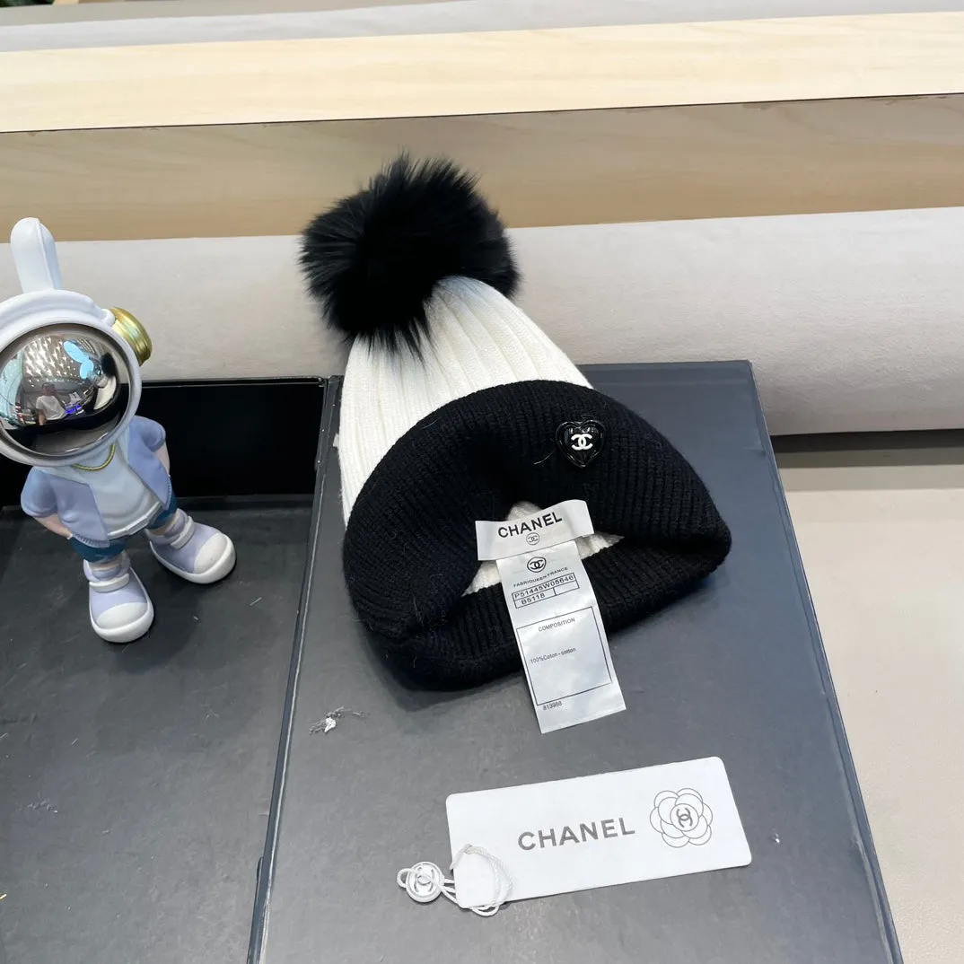 Beanie Hat In Black Mix White Wool 421053 view 4