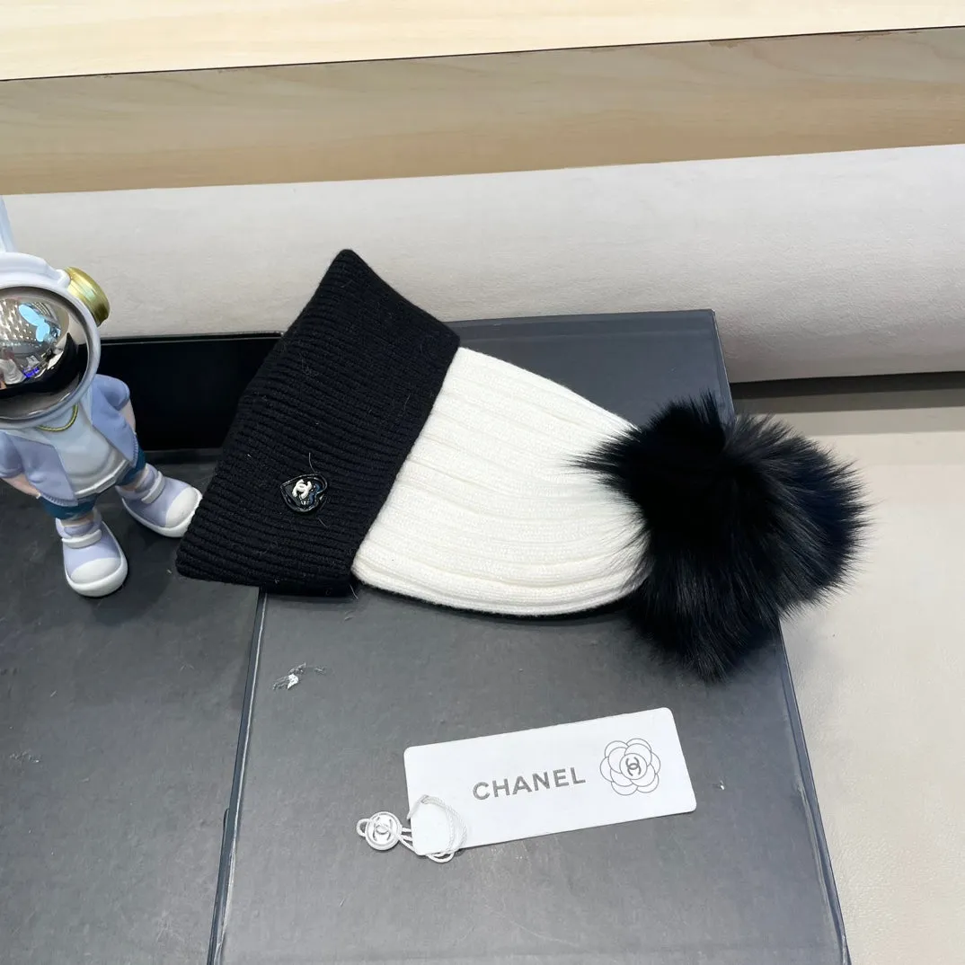Beanie Hat In Black Mix White Wool 421053 view 5