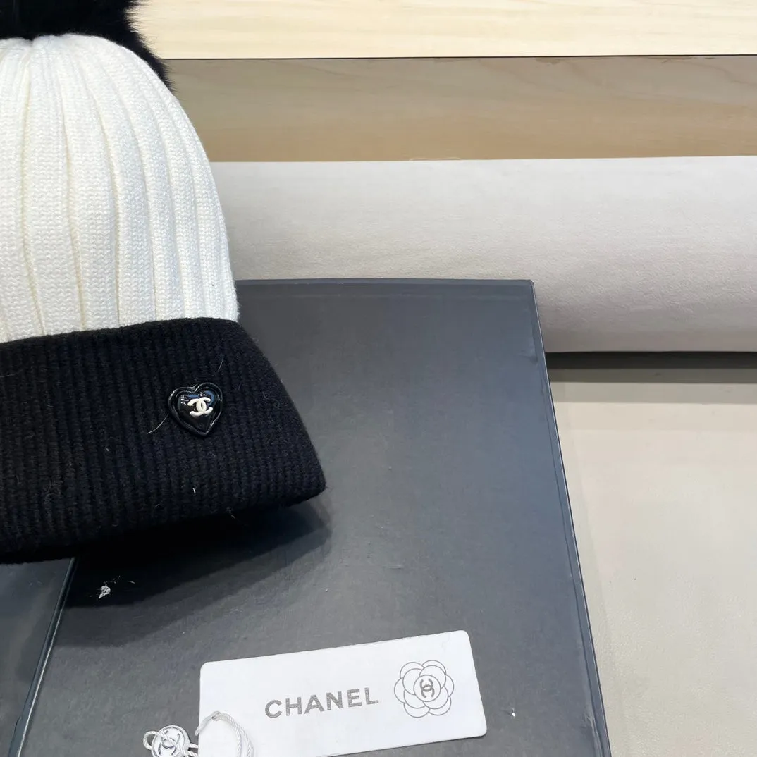 Beanie Hat In Black Mix White Wool 421053 view 6