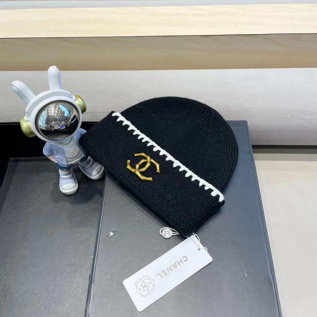 Beanie Hat In Black Wool 419778 view 3