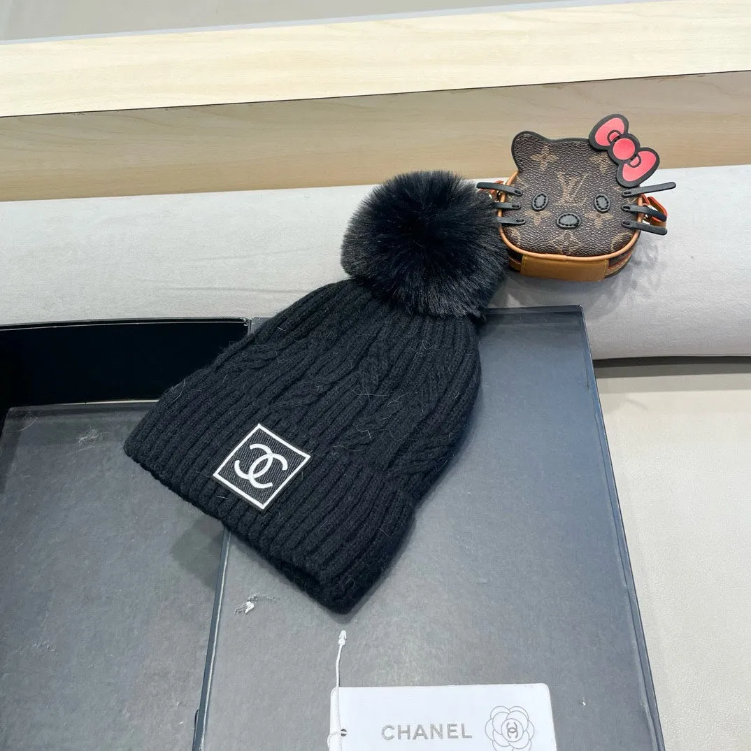 Beanie Hat In Black Wool 422174 view 2