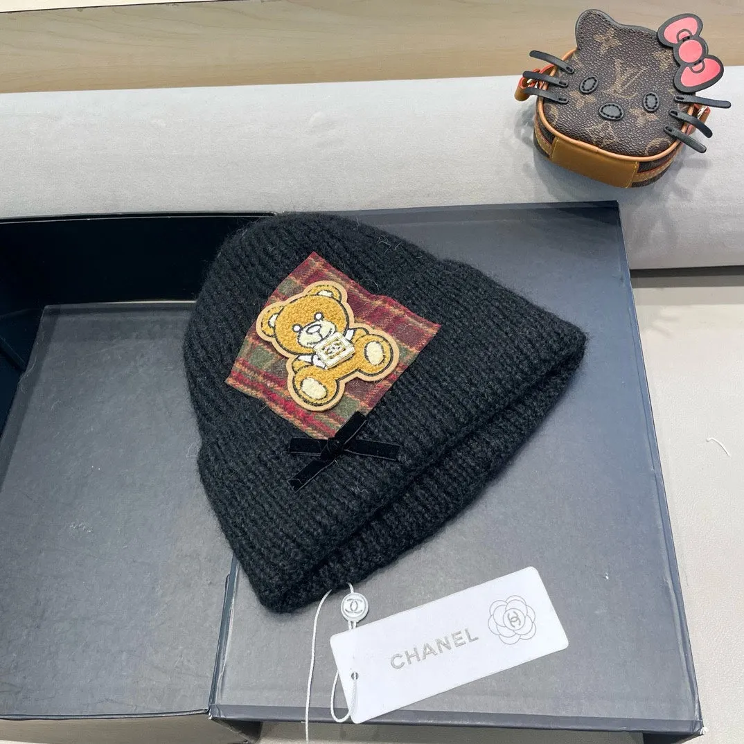 Beanie Hat In Black Wool With Bow 421254 - Main View