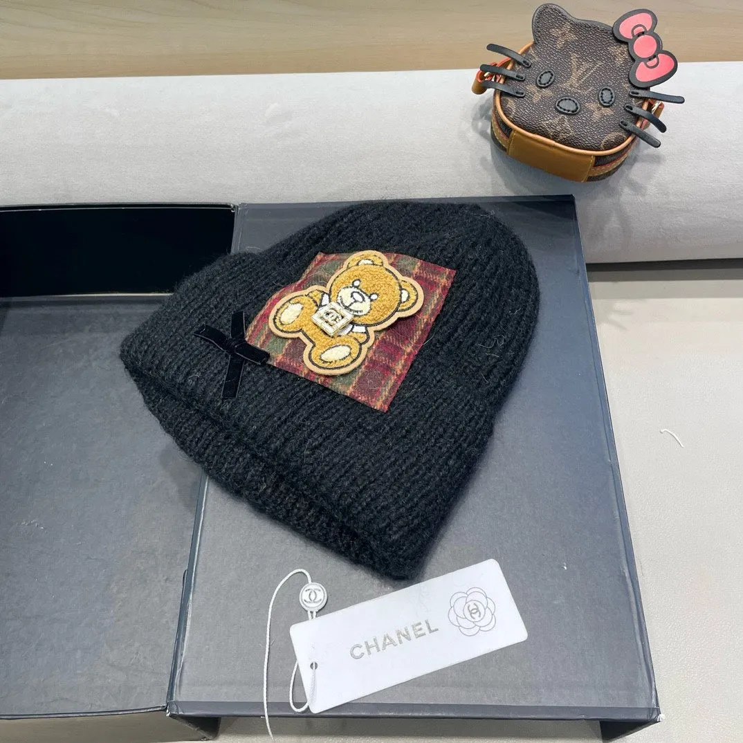 Beanie Hat In Black Wool With Bow 421254 view 2