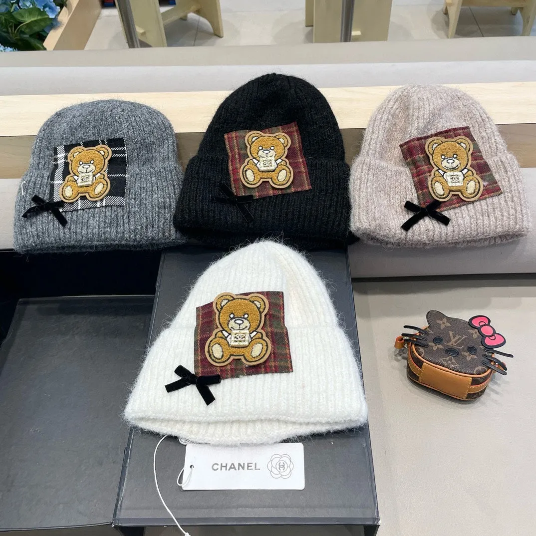 Beanie Hat In Black Wool With Bow 421254 view 8