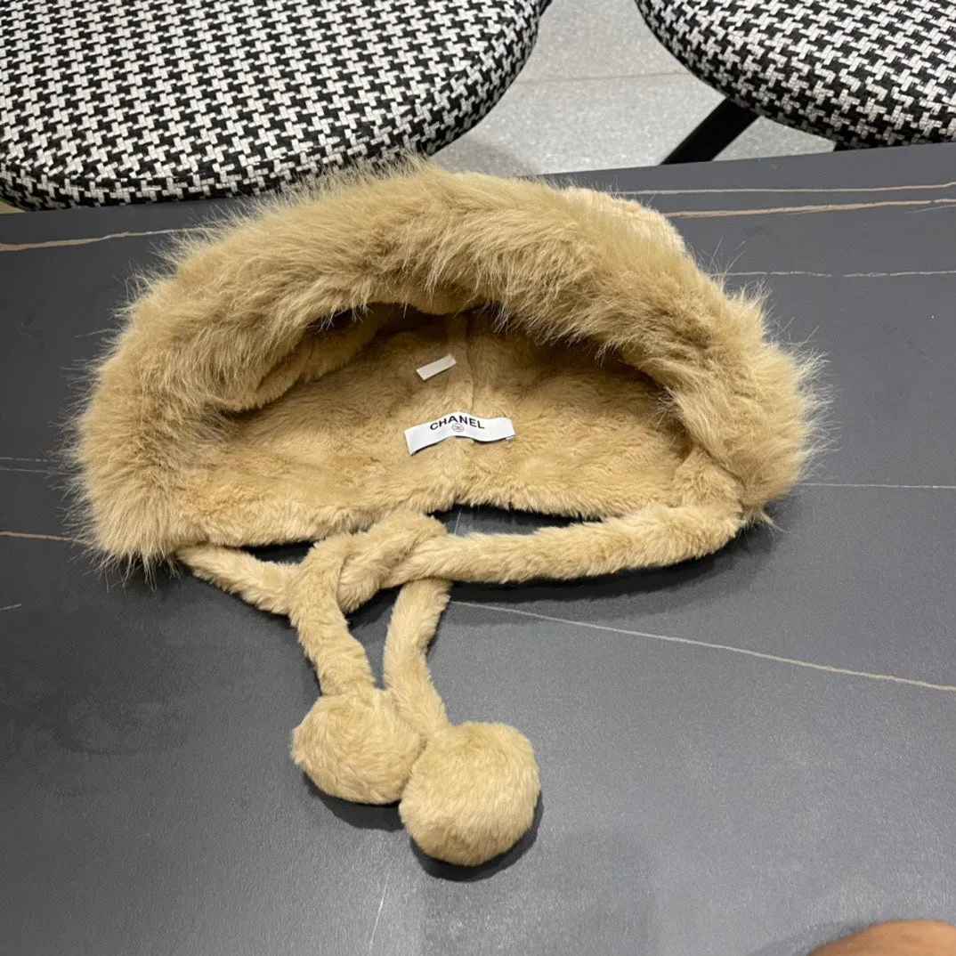 Beanie Hat In Camel Brown Fleece And Wool 433163 - Main View