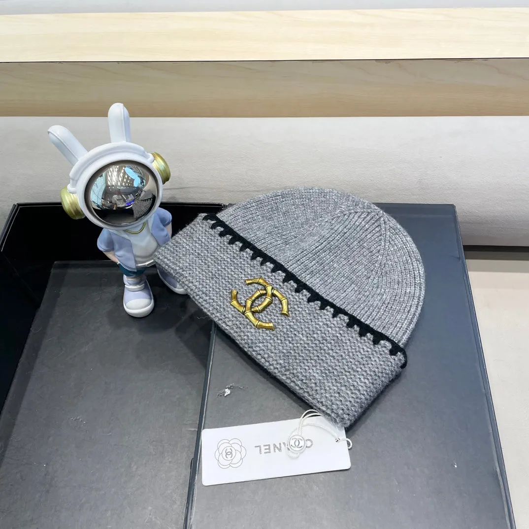 Beanie Hat In Coal Gray Wool 419780 view 2
