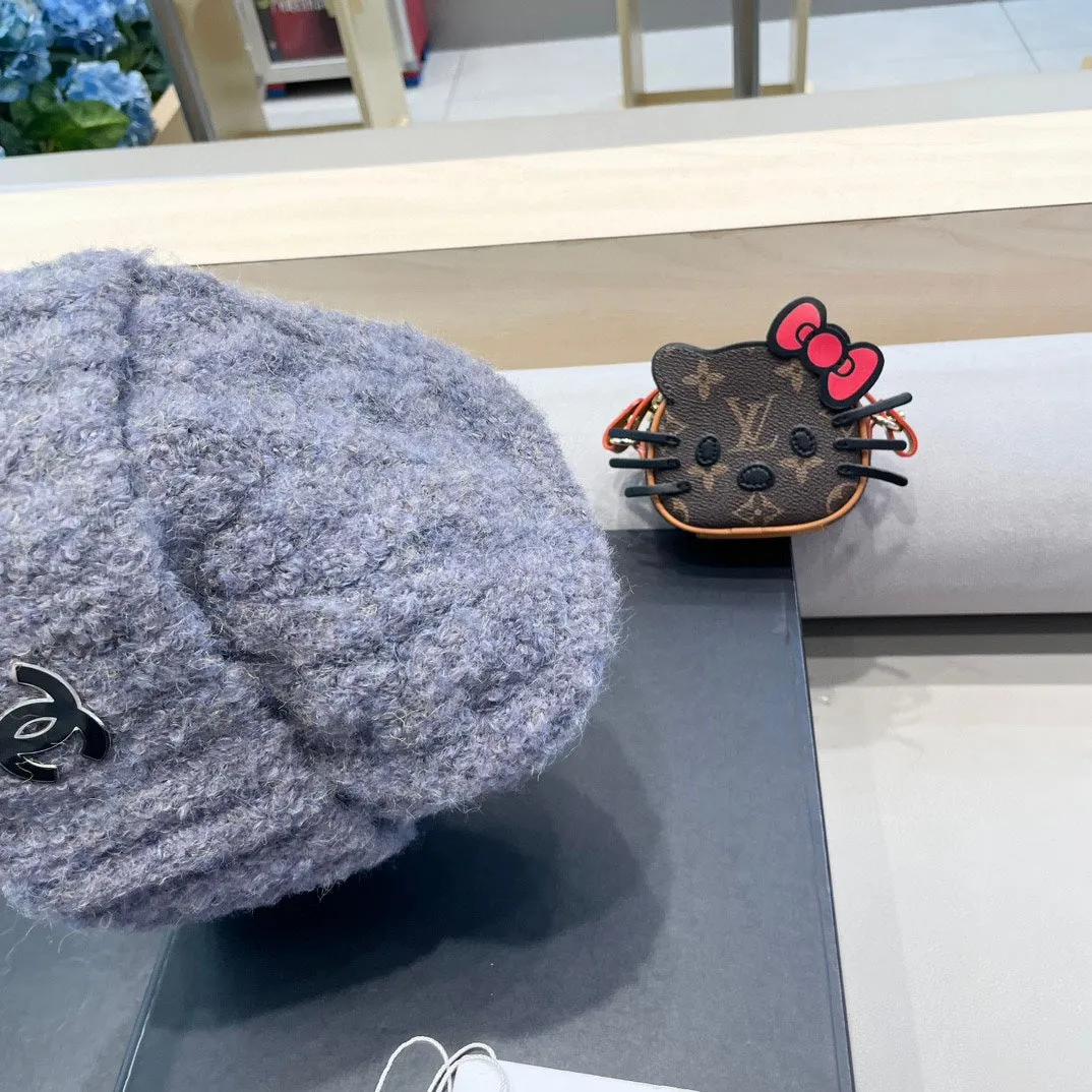 Beanie Hat In Cool Gray Wool 413327 view 5