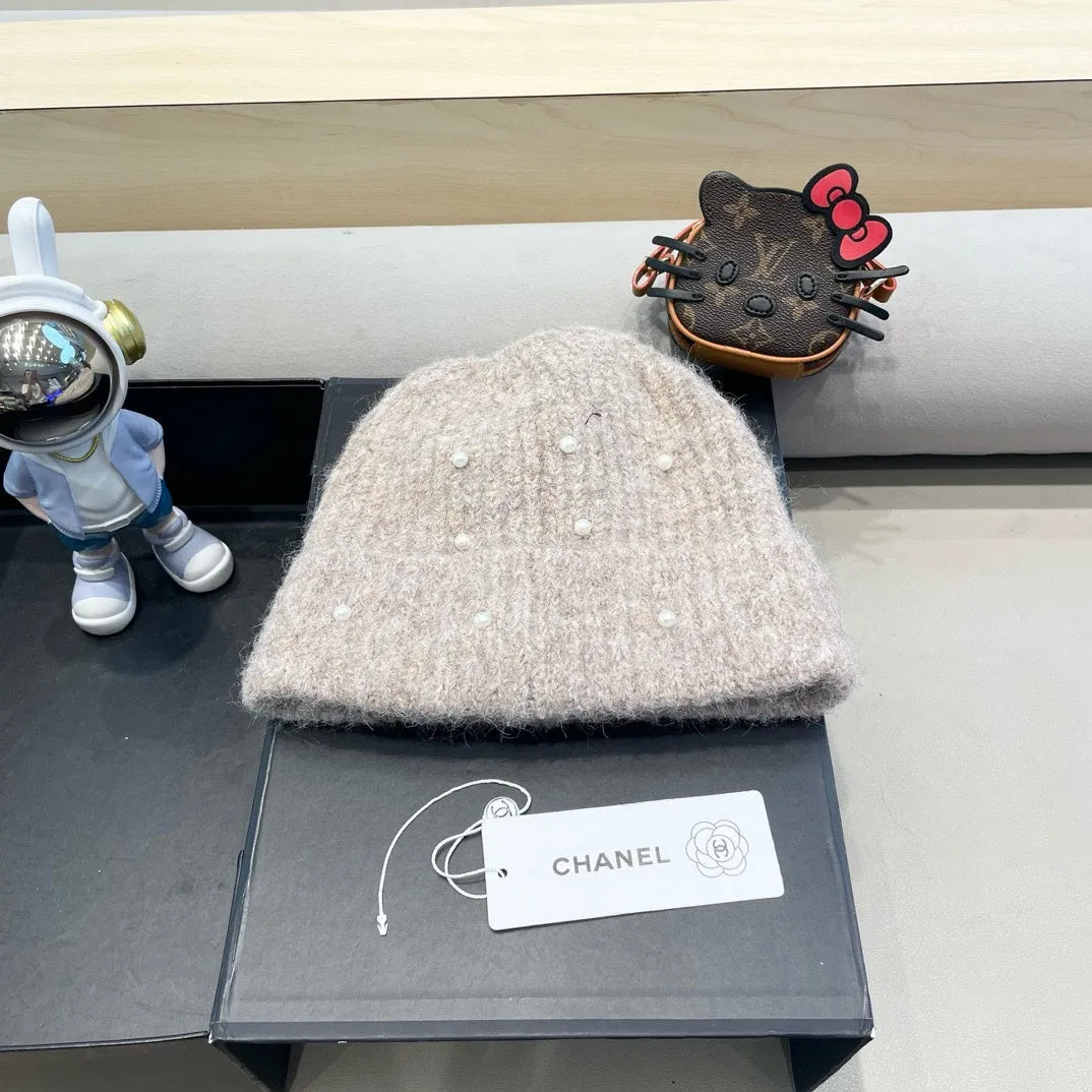 Beanie Hat In Khaki Brown Wool 430084 view 3