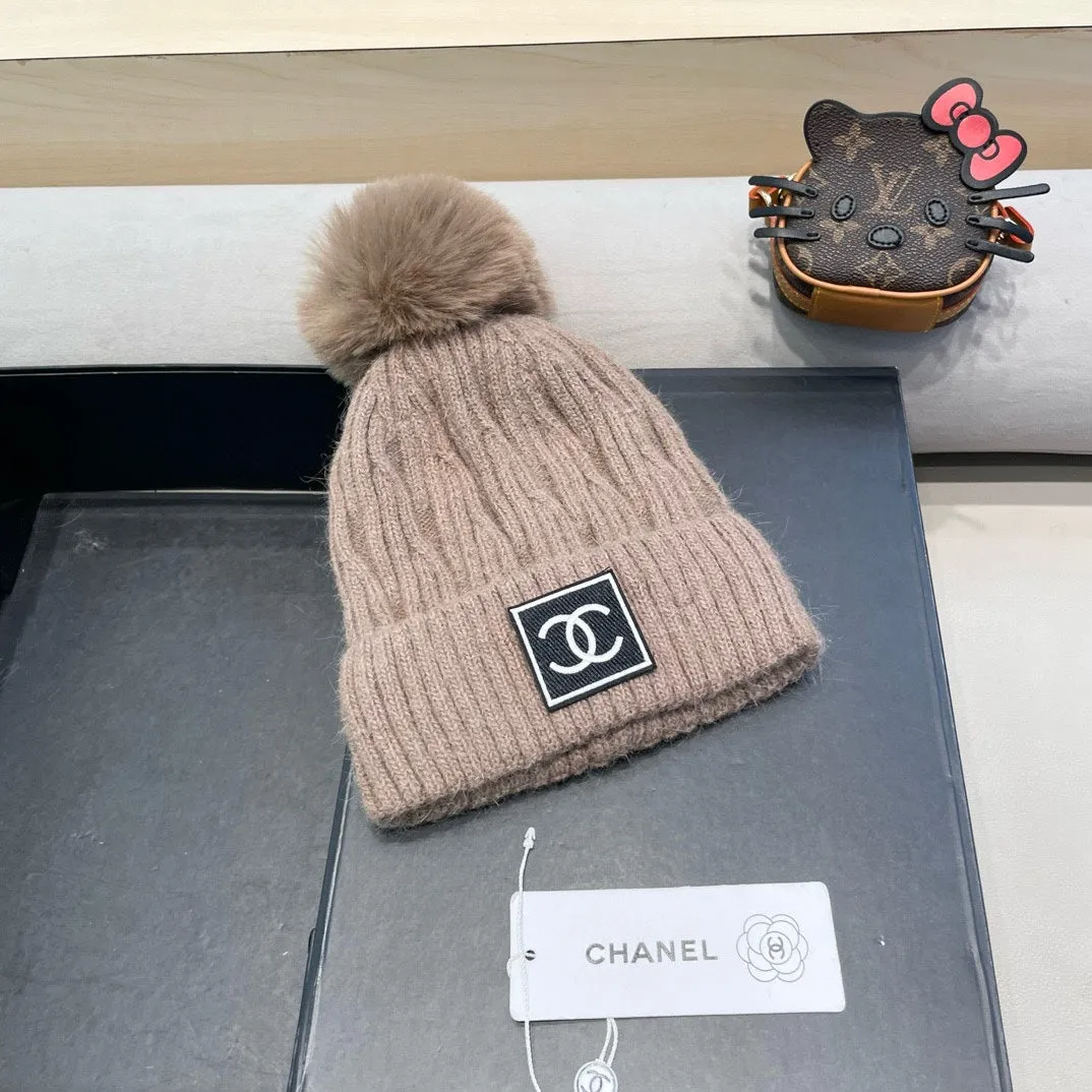 Beanie Hat In Light Brown Wool 422175 view 3