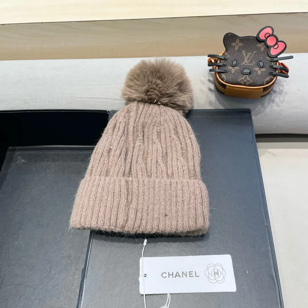 Beanie Hat In Light Brown Wool 422175 view 5