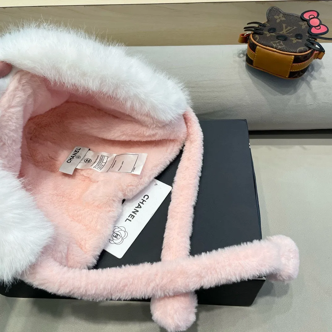Beanie Hat In Light Pink Lamb Fur 426239 view 6