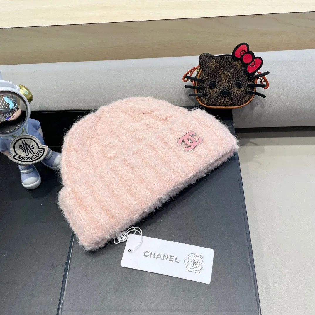 Beanie Hat In Light Pink Wool 413329 view 2