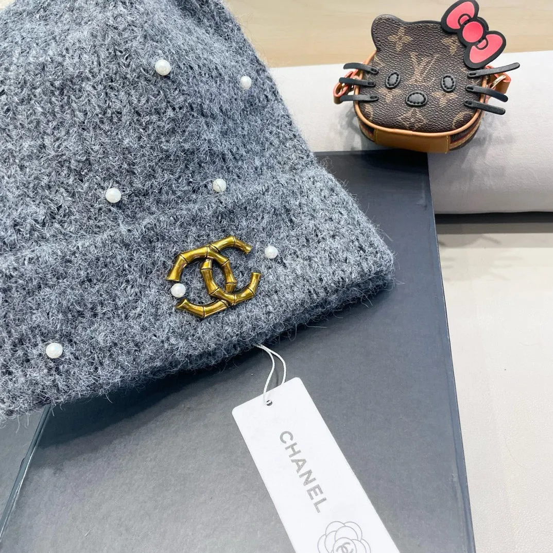 Beanie Hat In Shark Gray Wool 430083 view 5