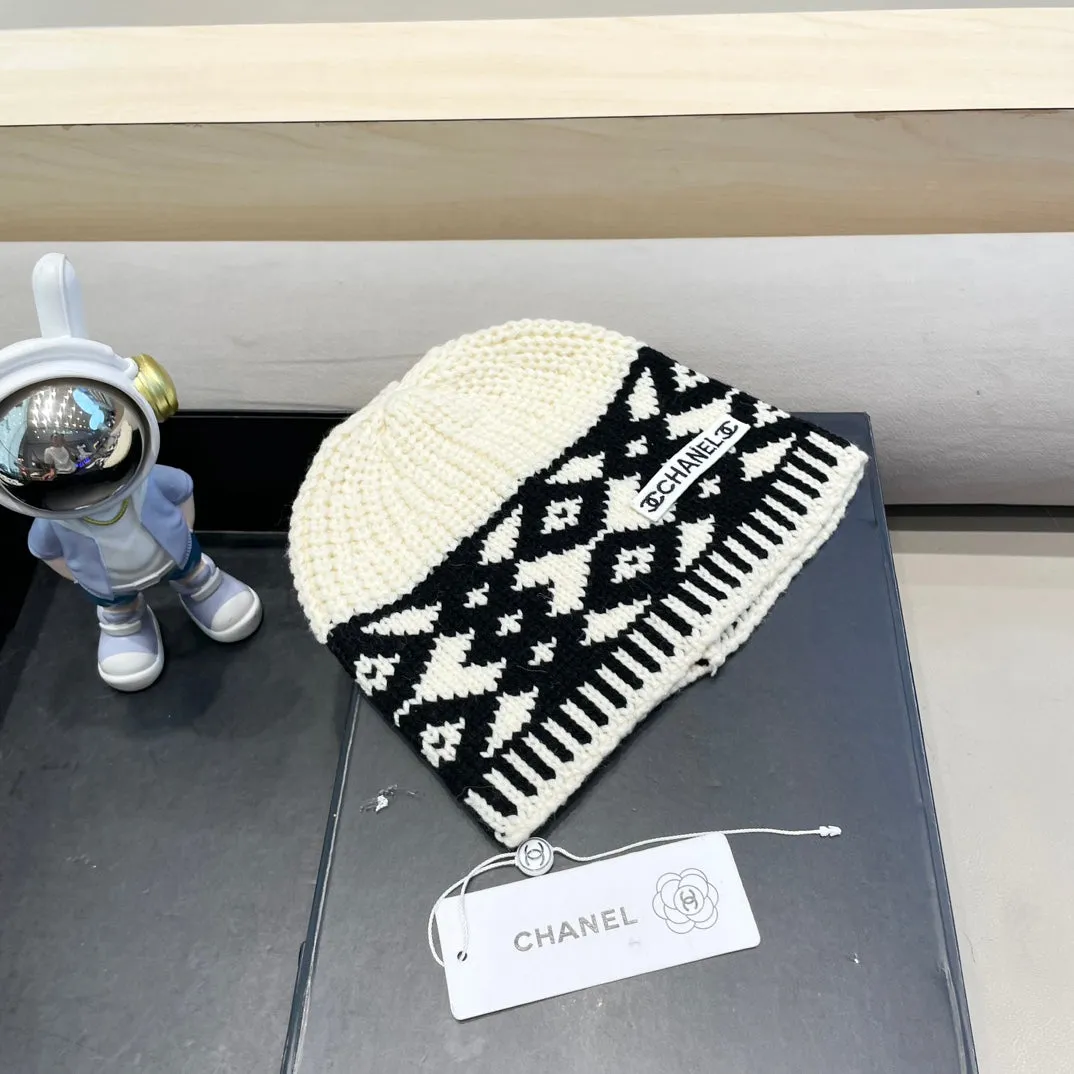Beanie Hat In White Mix Black Wool 431697 view 6