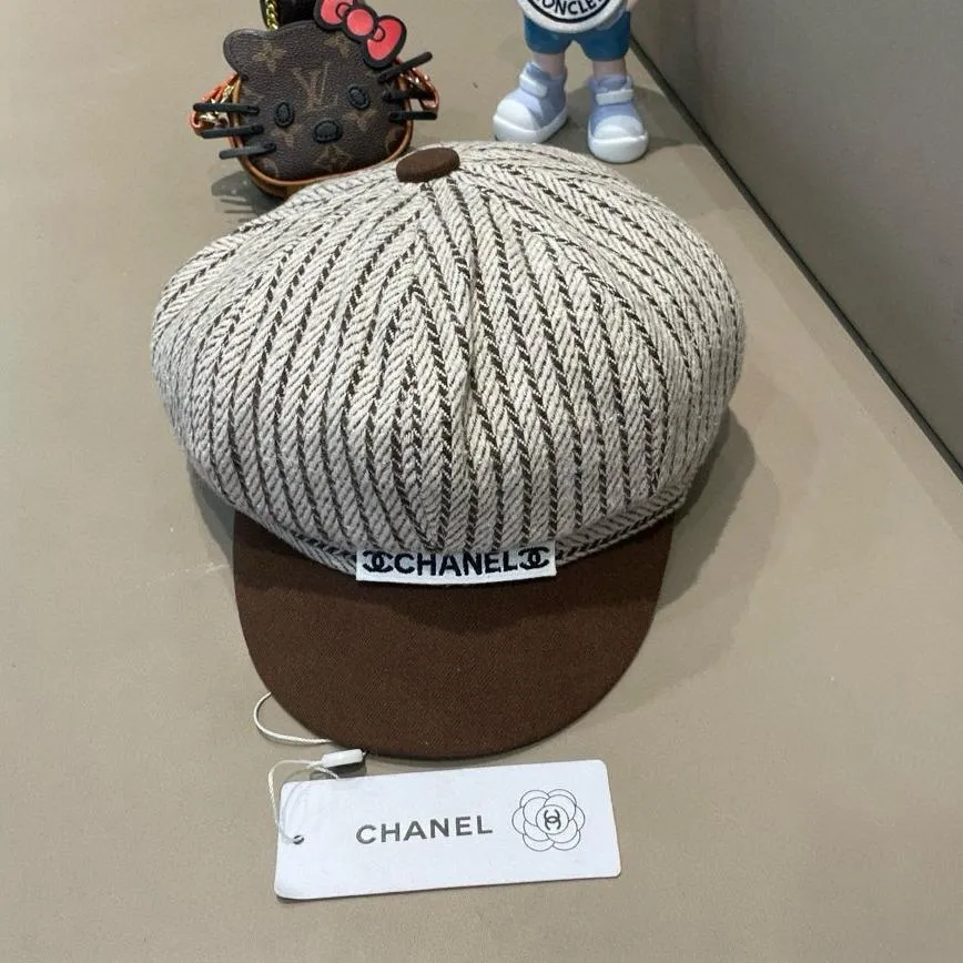 Beret Hat Chocolate Brown Mix White 422561 view 7
