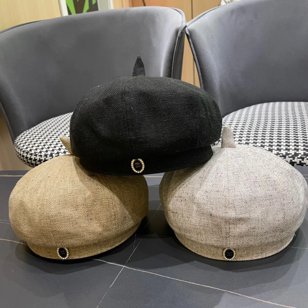 Beret Hat In Black Fabric 420941 view 3