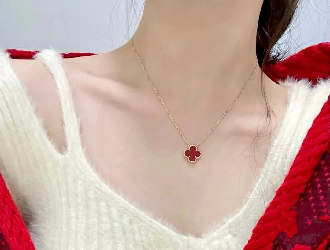 Agate Four-Leaf Clover Necklace view 4