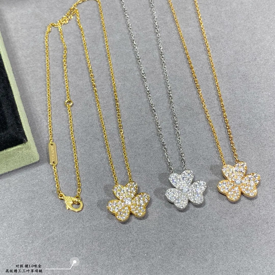 Alhambra Clover Diamond Necklace view 6