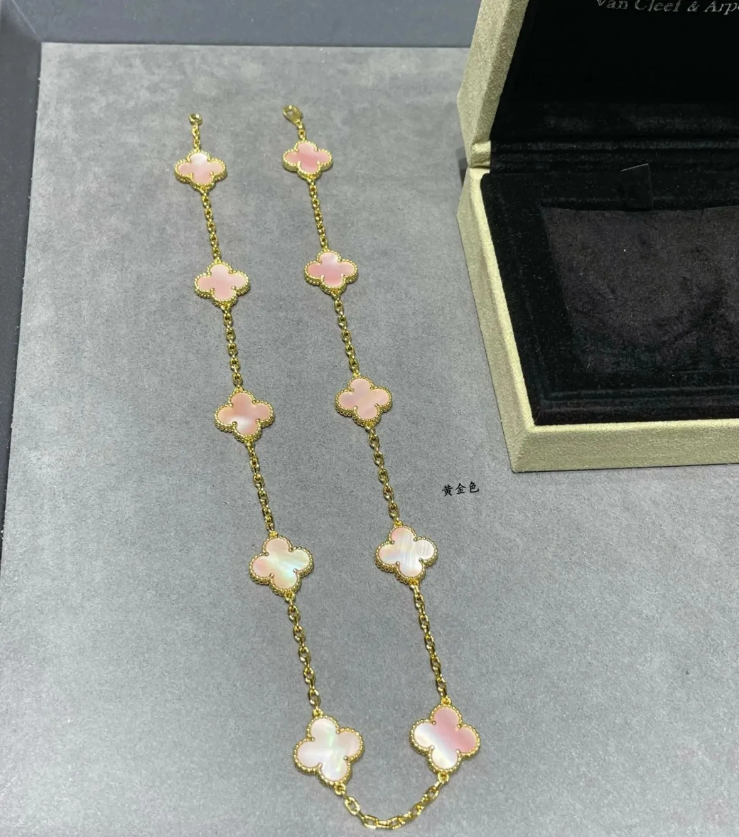 Alhambra Pink Shell Necklace view 3