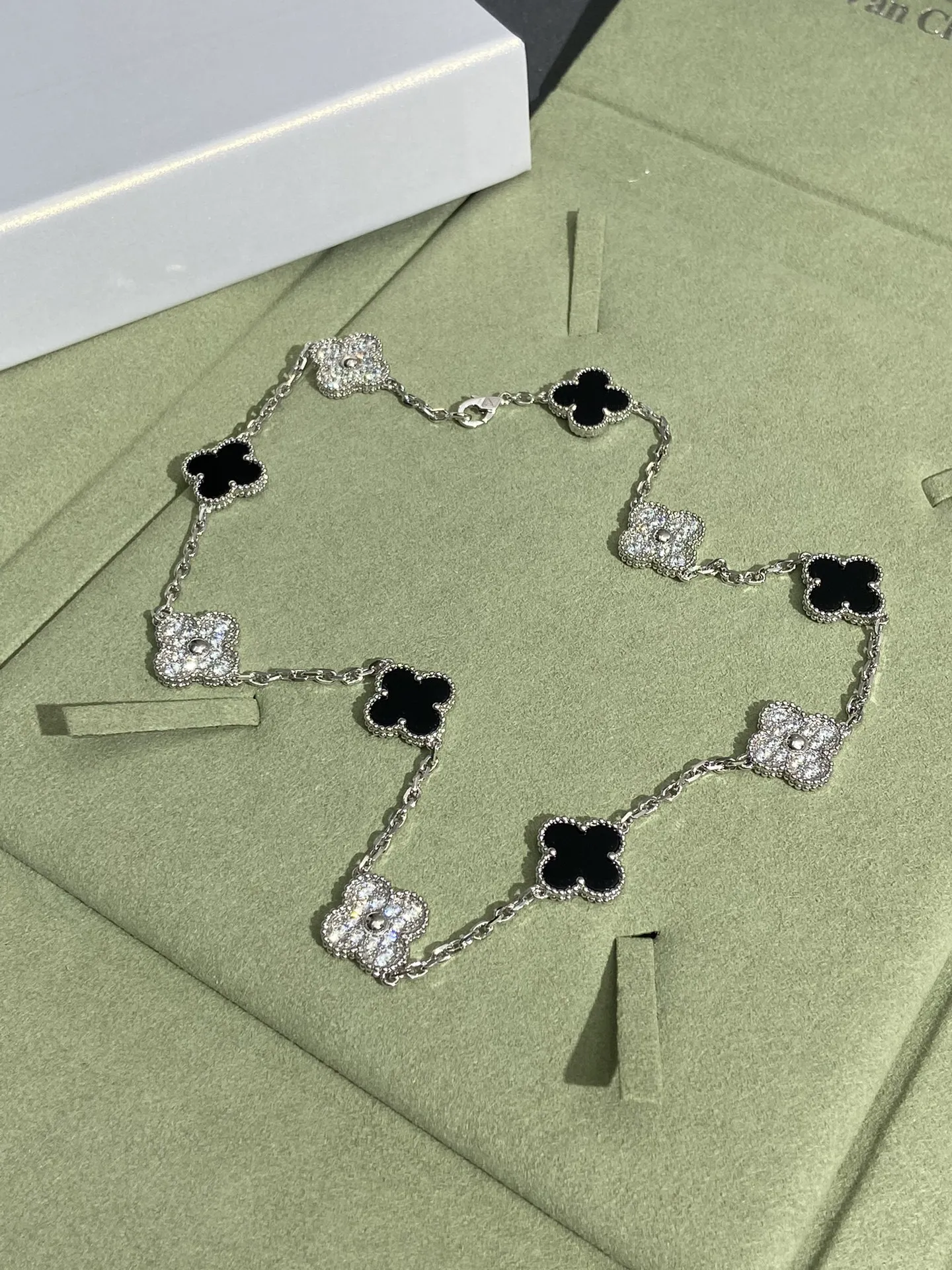 Alhambra Ten-Flower Chalcedony Necklace view 4