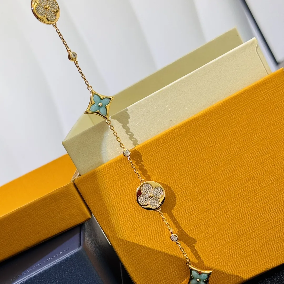 Amazonite Four-Flower Bracelet view 6