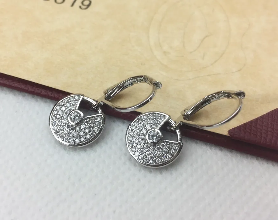 Amulette Earring Full Diamond view 4