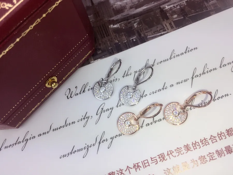 Amulette Earring Full Diamond view 7
