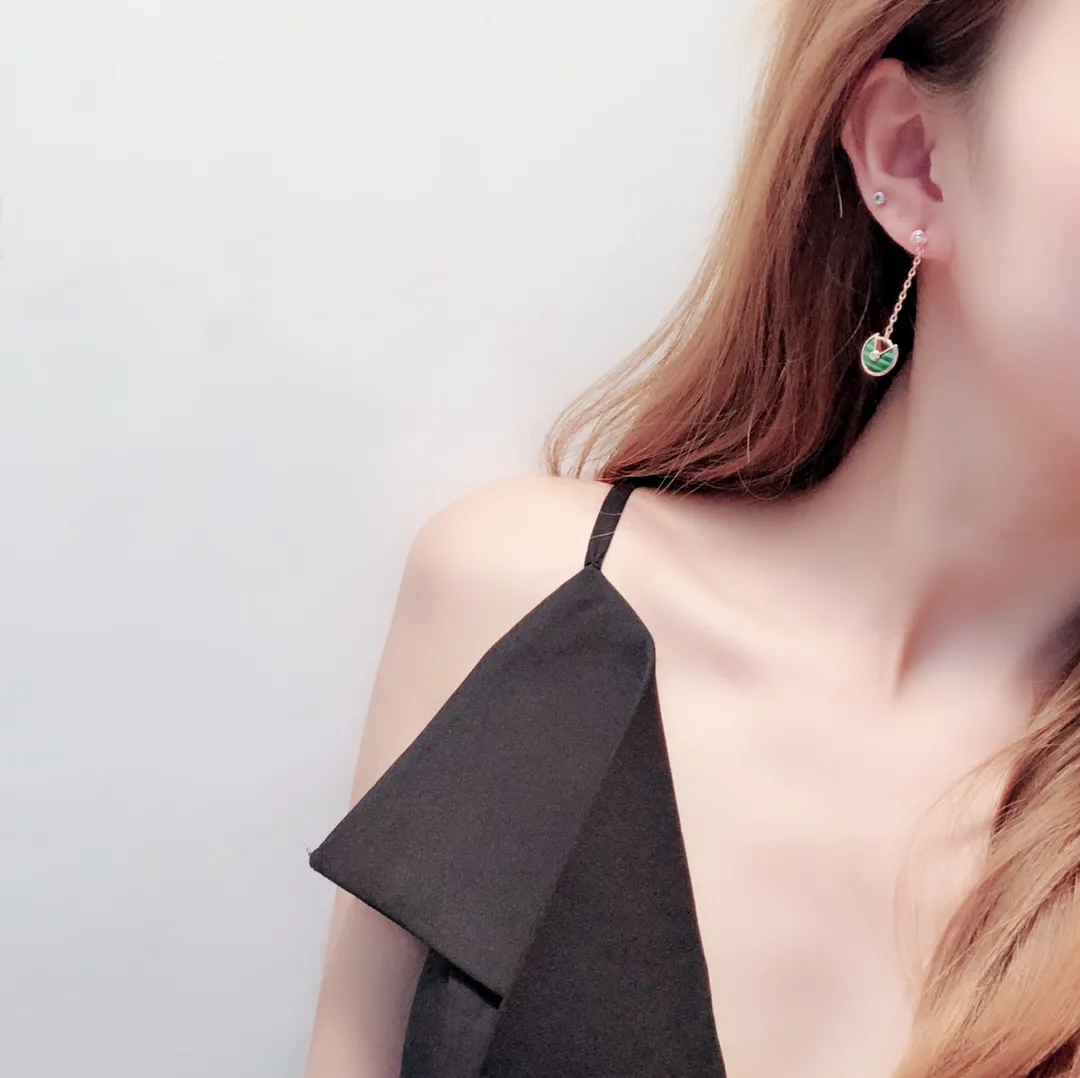 Amulette Earrings view 2