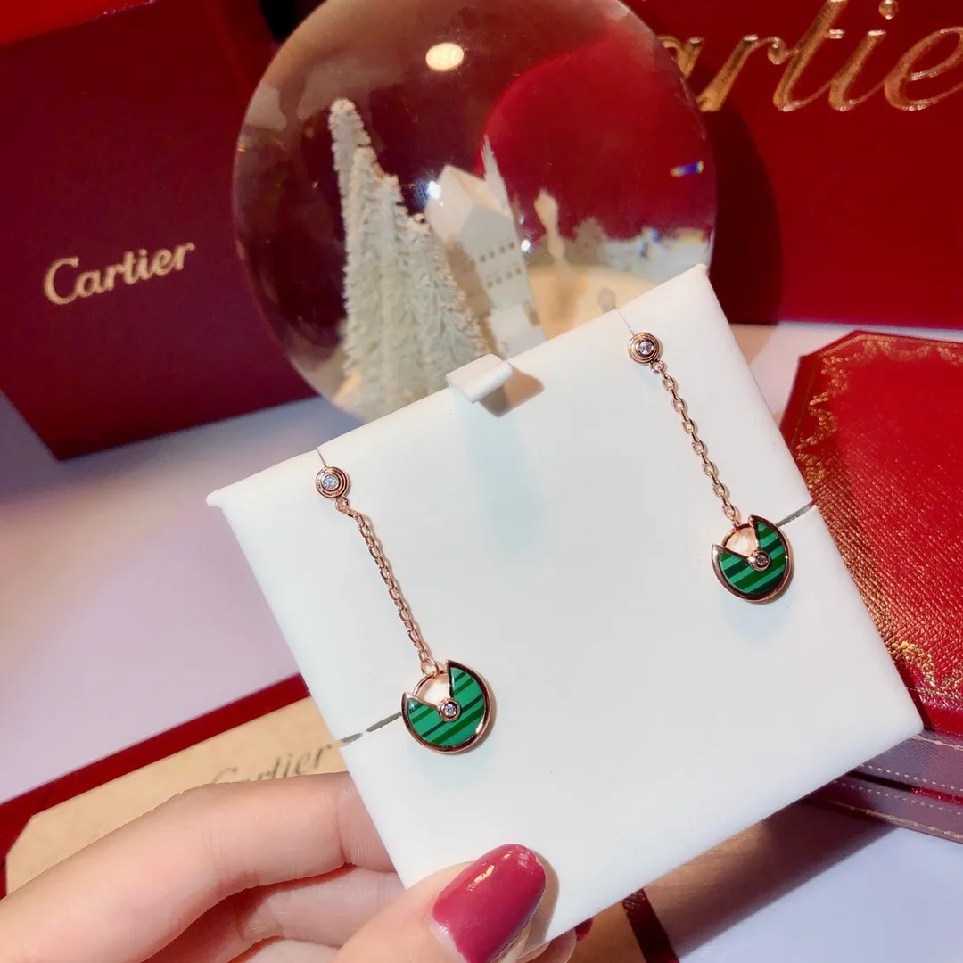 Amulette Earrings view 3