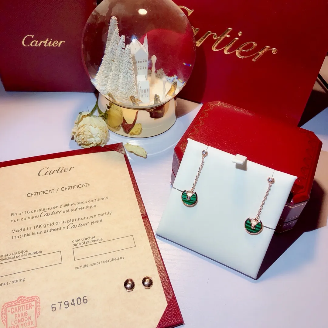 Amulette Earrings view 4