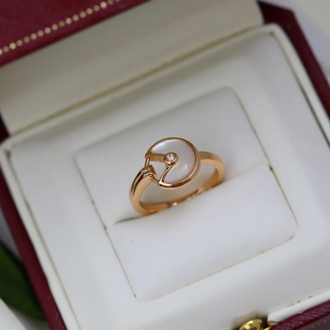 Amulette Ring Mother-of-Pearl view 6