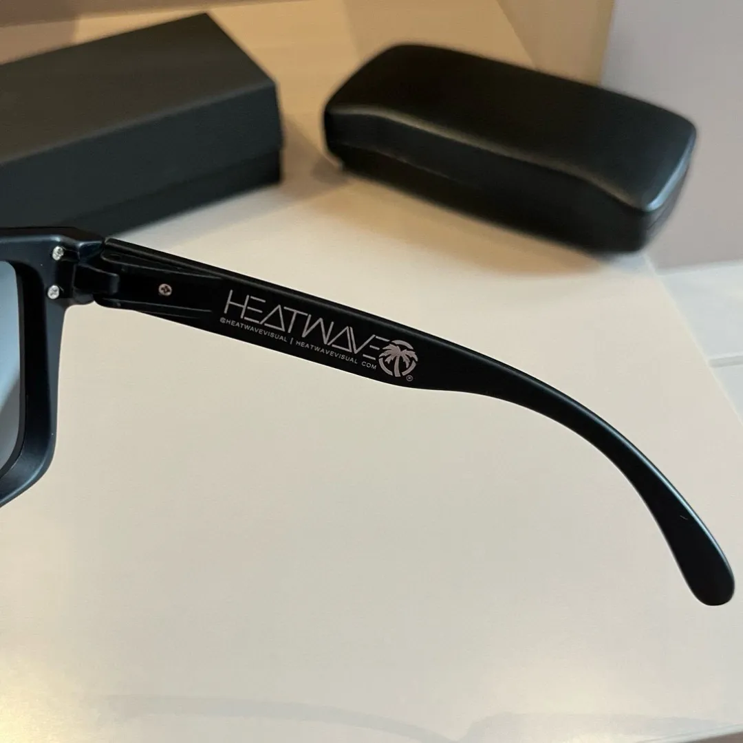 GG Glasses view 7