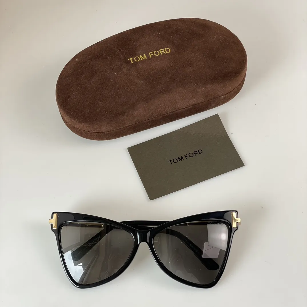 GG Sunglasses view 2